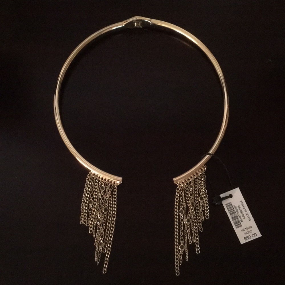 White House Black Market choker. Gold.